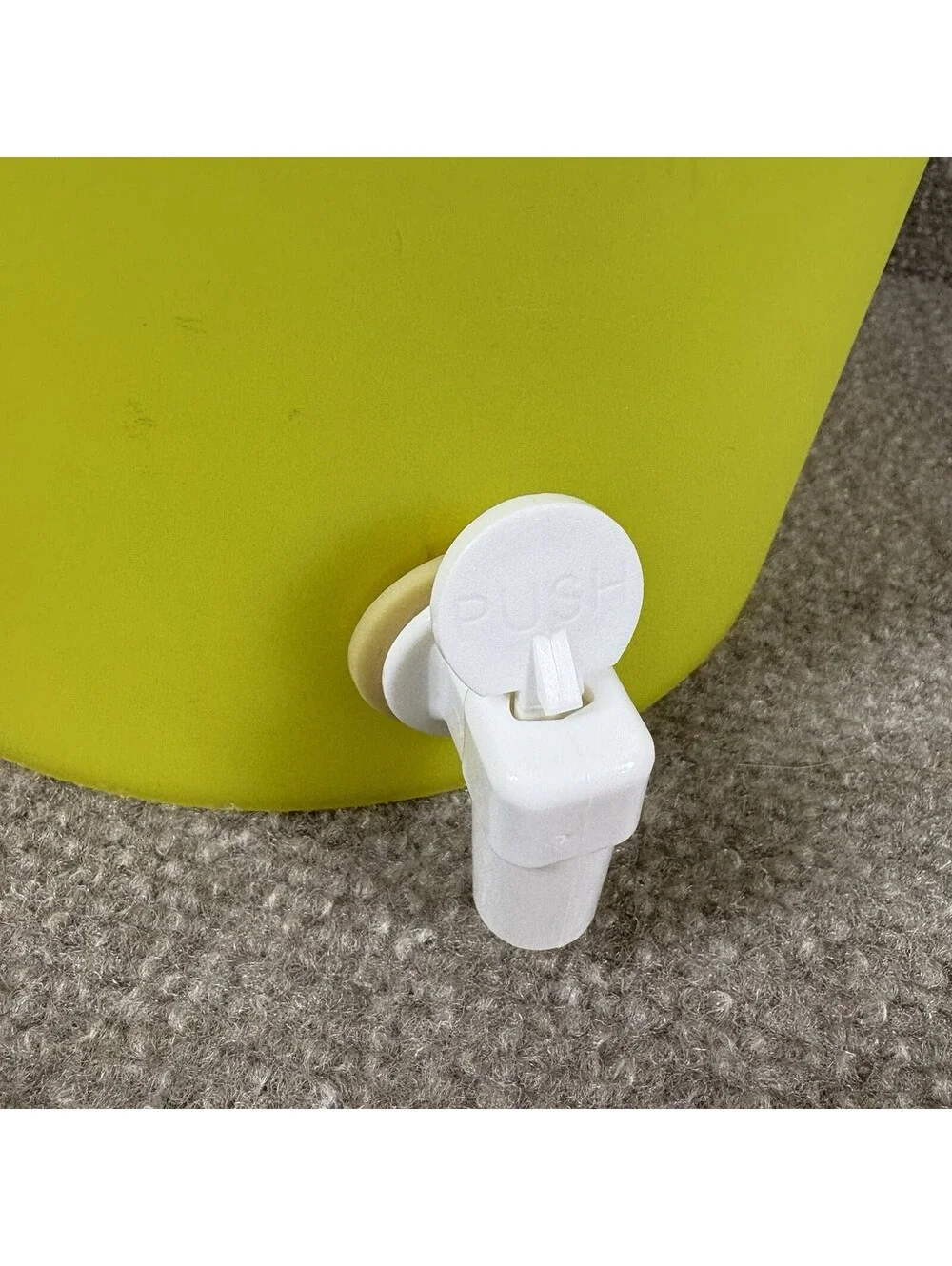 Tupperware see pictures